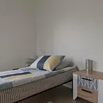 для вас! вул. голинського, 8! Lägenhet