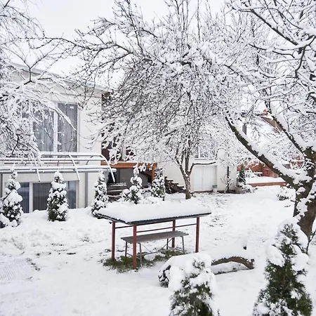 Apartment квартира для вас! вул. голинського, 8!