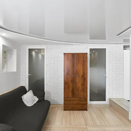 Apartment квартира для вас! вул. голинського, 8! Lviv
