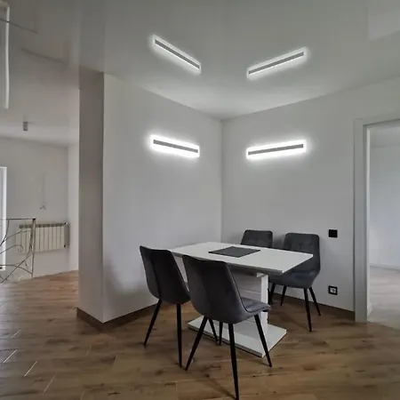 Apartment квартира для вас! вул. голинського, 8! *
