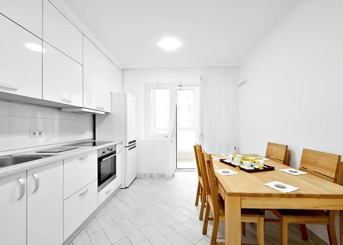 для вас! вул. голинського, 8! *